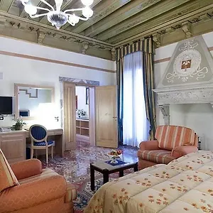 Отель Foscari Palace