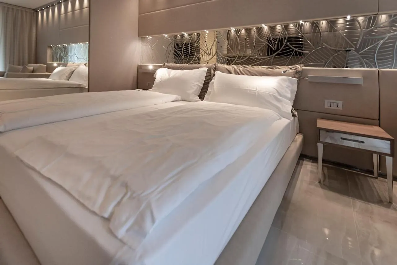 Park Hotel Imperial Limone sul Garda 5*,