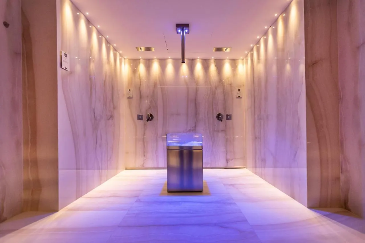 Park Hotel Imperial Limone sul Garda 5*,